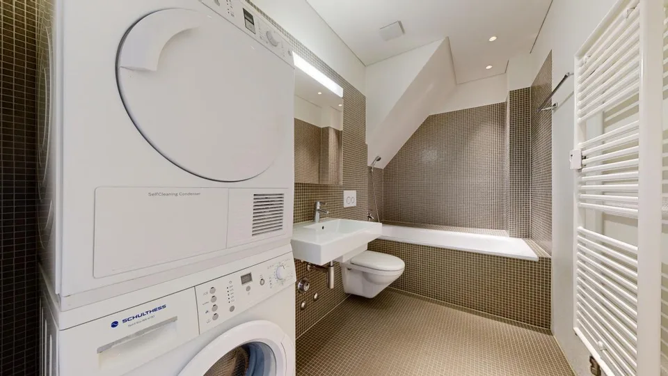 4.5 Zimmer Maisonette in Zürich – Foto 10 von 13