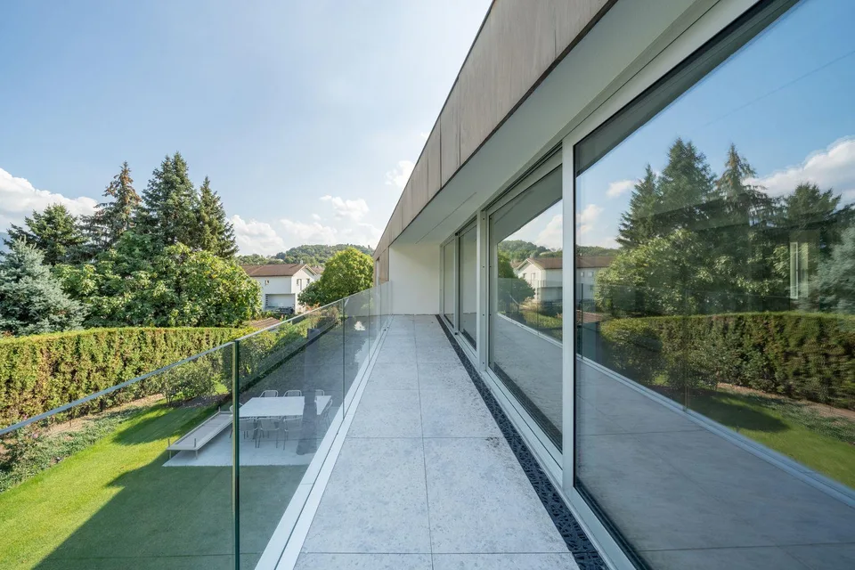 NEUE WOHNUNG IN RUHIGER UMGEBUNG | NEW APARTMENT IN A QUIET SETTING... – Foto 9 von 10