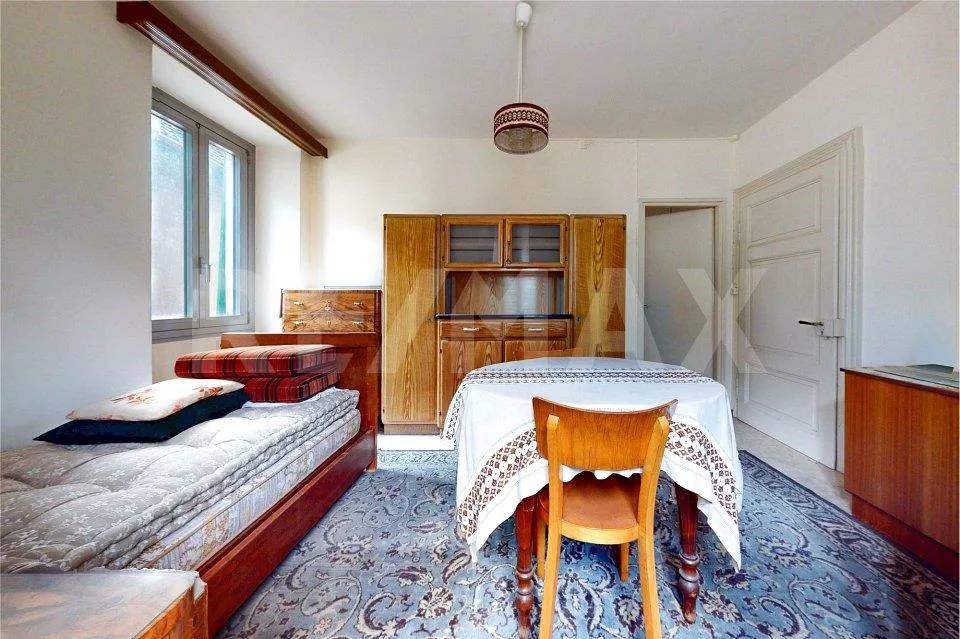 Casa plurifamiliare con grande potenziale di ristrutturazione – Foto 9 von 13