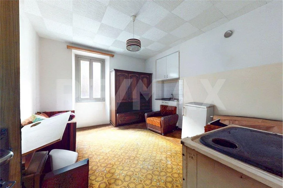 Casa plurifamiliare con grande potenziale di ristrutturazione – Foto 7 von 13