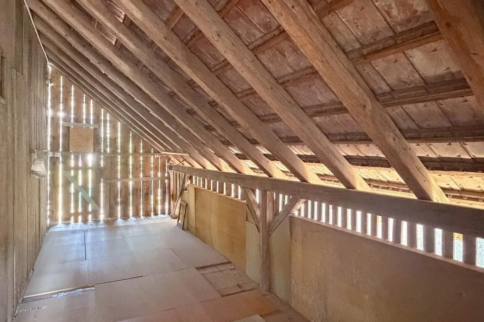 Maison de ferme bien entretenue d'autrefois – photo 12 sur 13