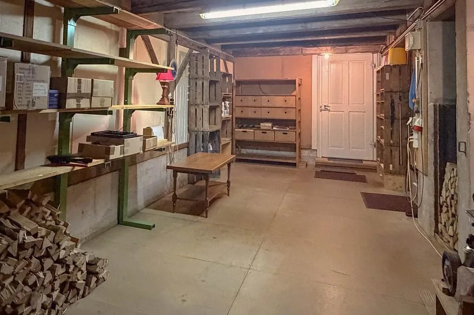 Maison de ferme bien entretenue d'autrefois – photo 11 sur 13