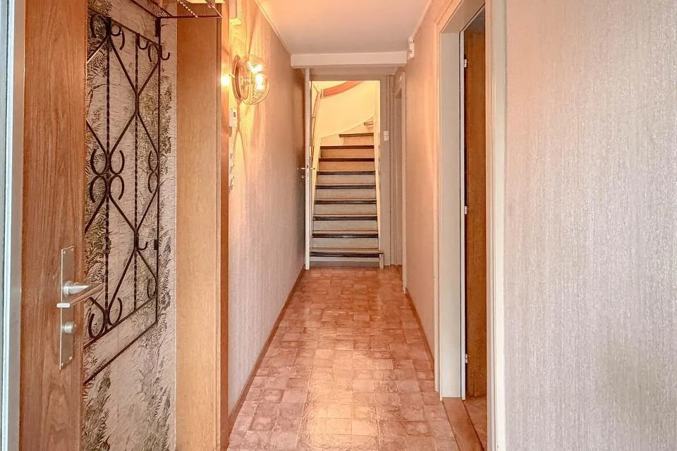 Maison de ferme bien entretenue d'autrefois – photo 6 sur 13