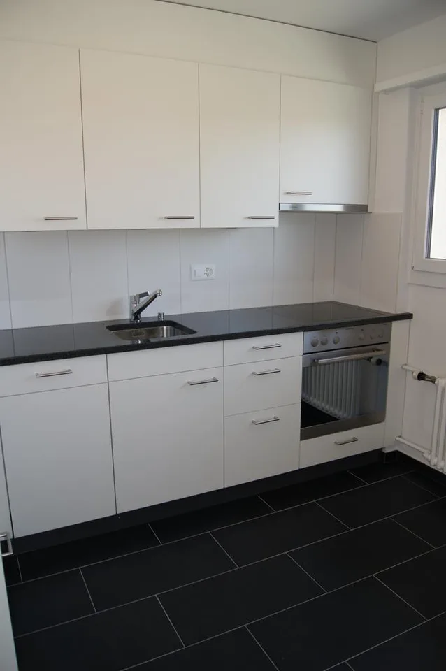 Moderne, helle 3.5-Zimmerwohnung im Hochparterre – Foto 2 von 6