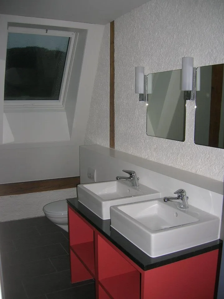 Charmante Dachwohnung im Zentrum