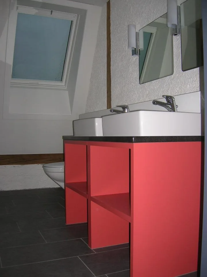 Charmante Dachwohnung im Zentrum