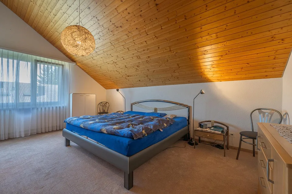 Grosszügige 4.5-Zimmer-Dachwohnung – foto 19 di 29