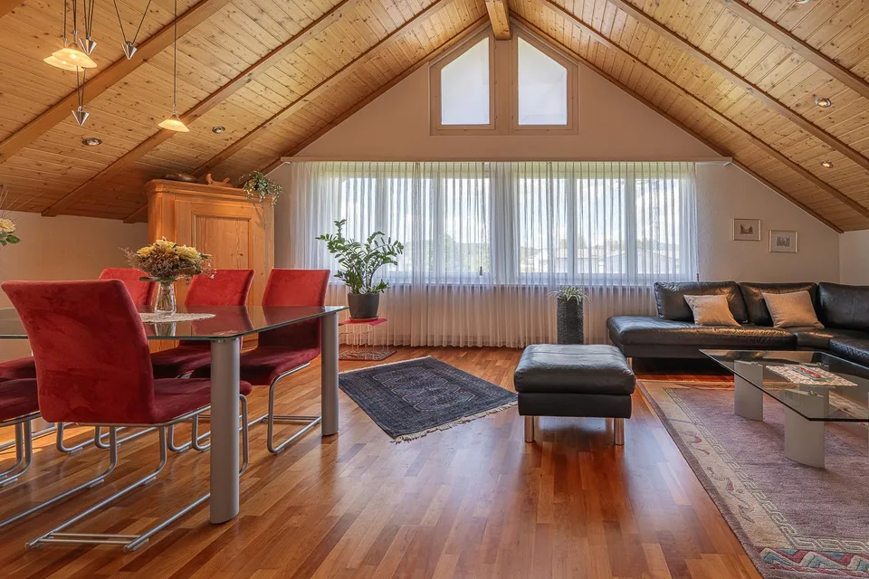 Grosszügige 4.5-Zimmer-Dachwohnung – foto 6 di 29
