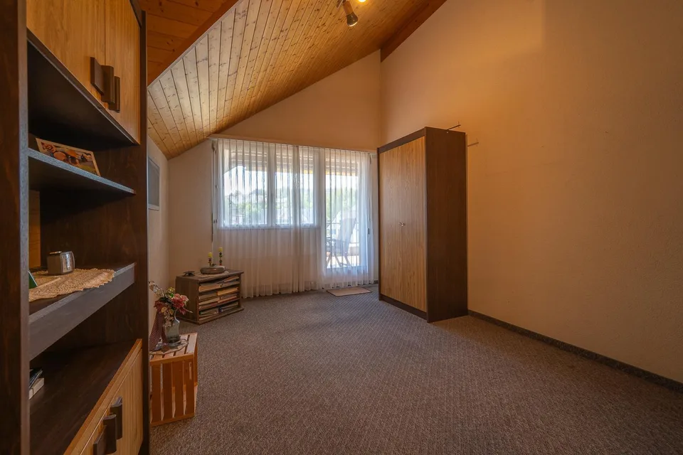 Grosszügige 4.5-Zimmer-Dachwohnung – foto 20 di 29