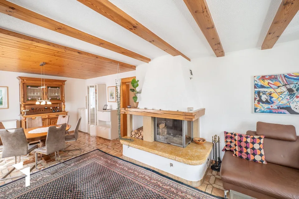 Fehr Immobilien - Grosszügiges Zwei-Generationen-Haus – Foto 8 von 15