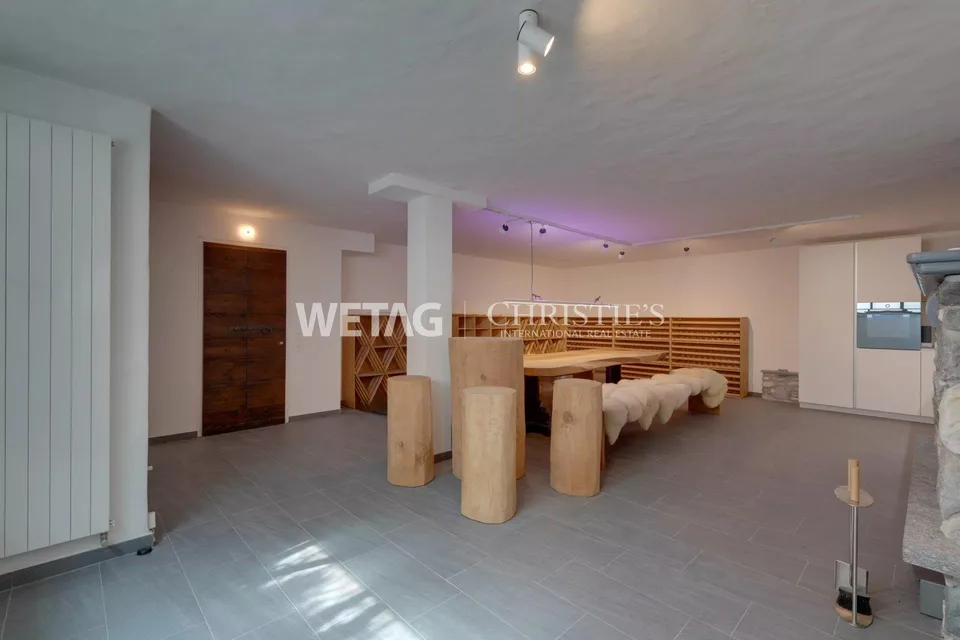 Exklusive & moderne Luxusvilla mit Aussenpool in privilegierter Lag... – Foto 12 von 13