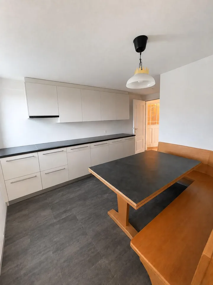 4.5 Zimmer Wohnung in Dreifamilienhaus