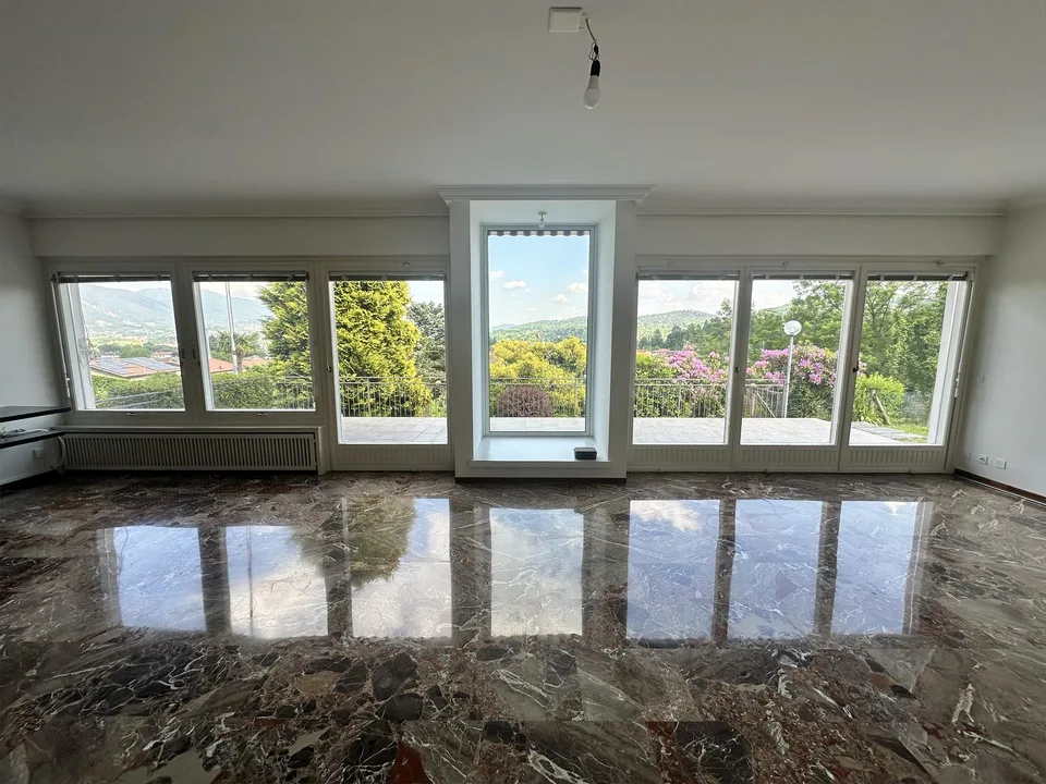 Villa immersa tra i vigneti – Foto 7 von 9