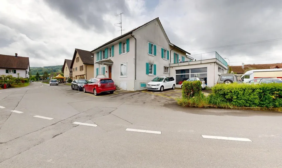 Renditeliegenschaft mit Entwicklungspotenzial in Eschenz (TG) – Foto 2 von 11