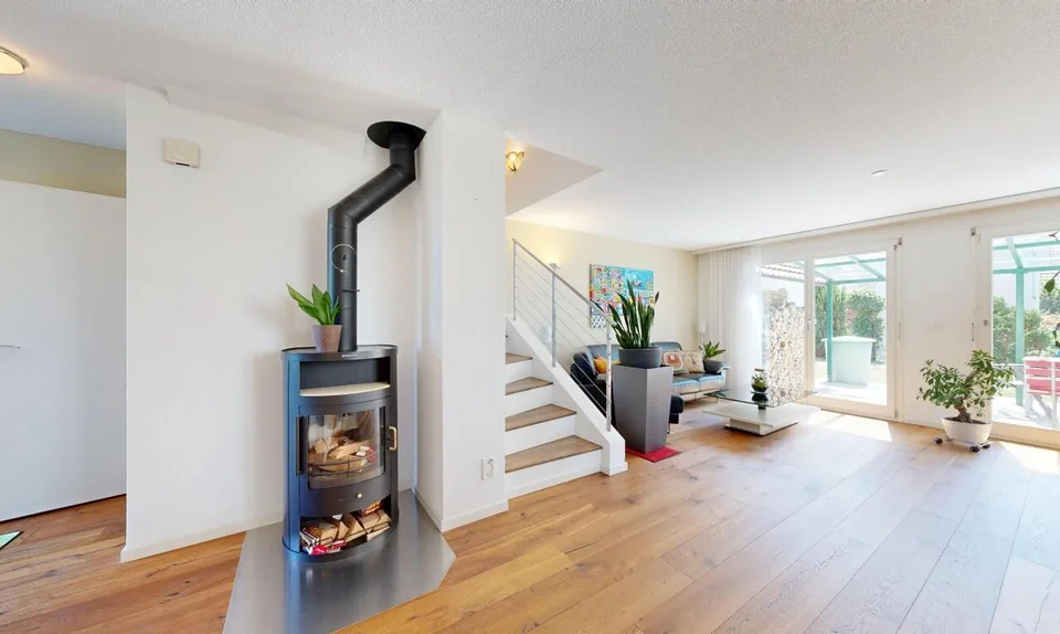 Attraktives 4.5-Zimmer-Doppeleinfamilienhaus – Foto 8 von 11