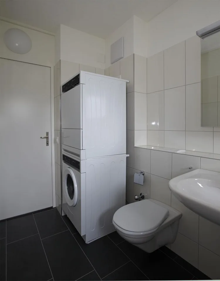 Appartement spacieux avec place assise dans le jardin
