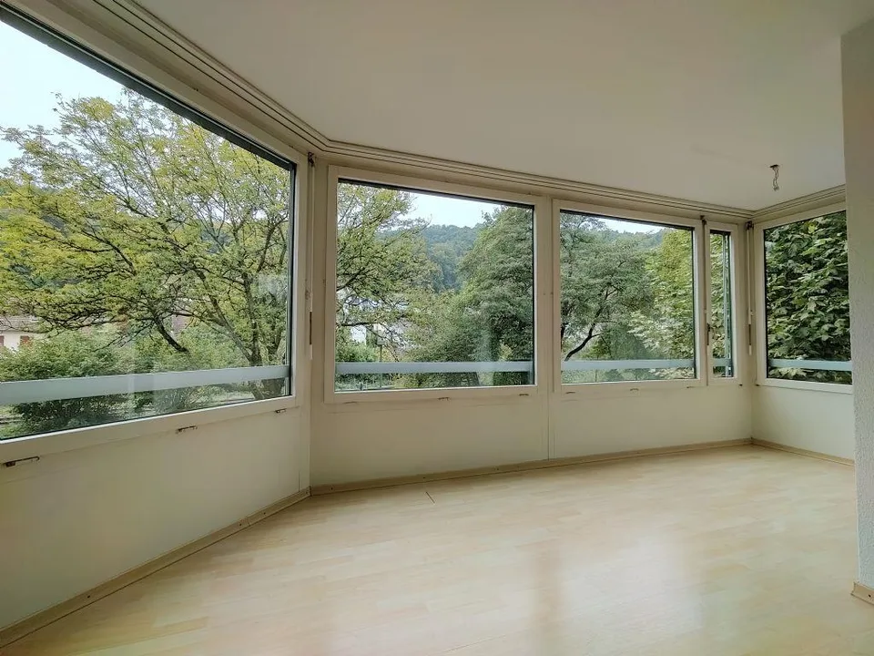 CITY LOCATION | RENOVATED | CHARMING