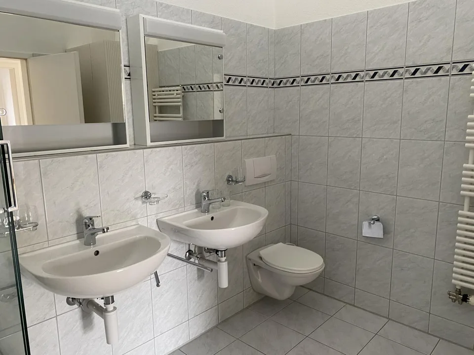 5.5 Zimmer-Wohnung mit grosser Terrasse und Seesicht