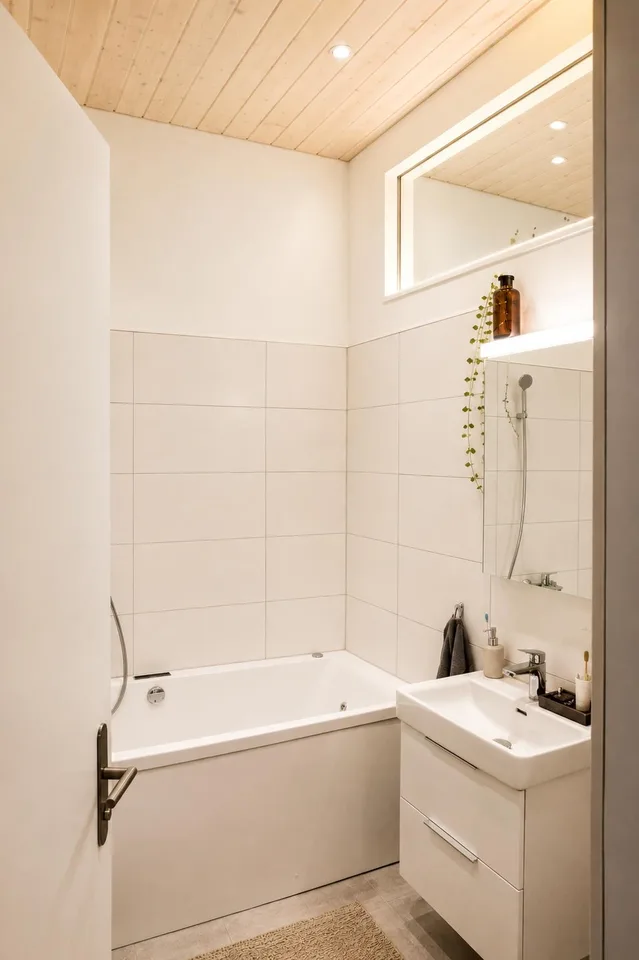 Modern, ruhige, zentrumsnahe Lage, grosse Terrass