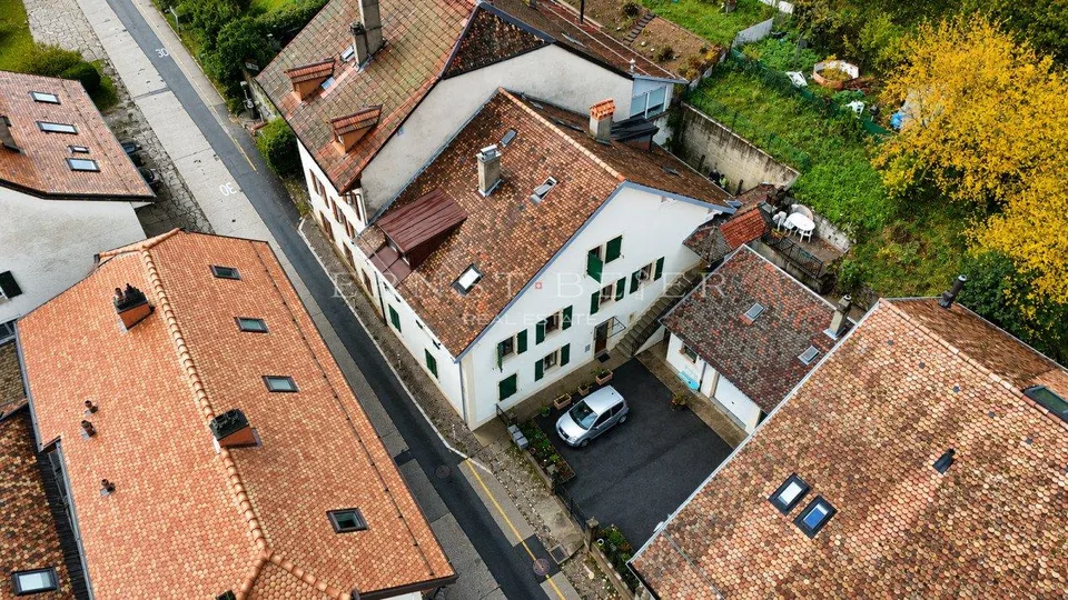 Immeuble de rendement à Romainmôtier avec bon rendement locatif – foto 2 di 2