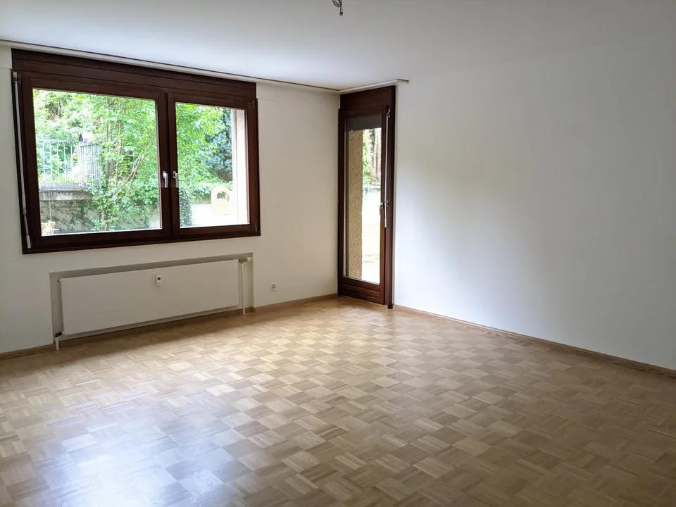 Sanierte 3.5-Zimmerwohnung mit Gartensitzplatz im alten Dorfkern – foto 5 di 10