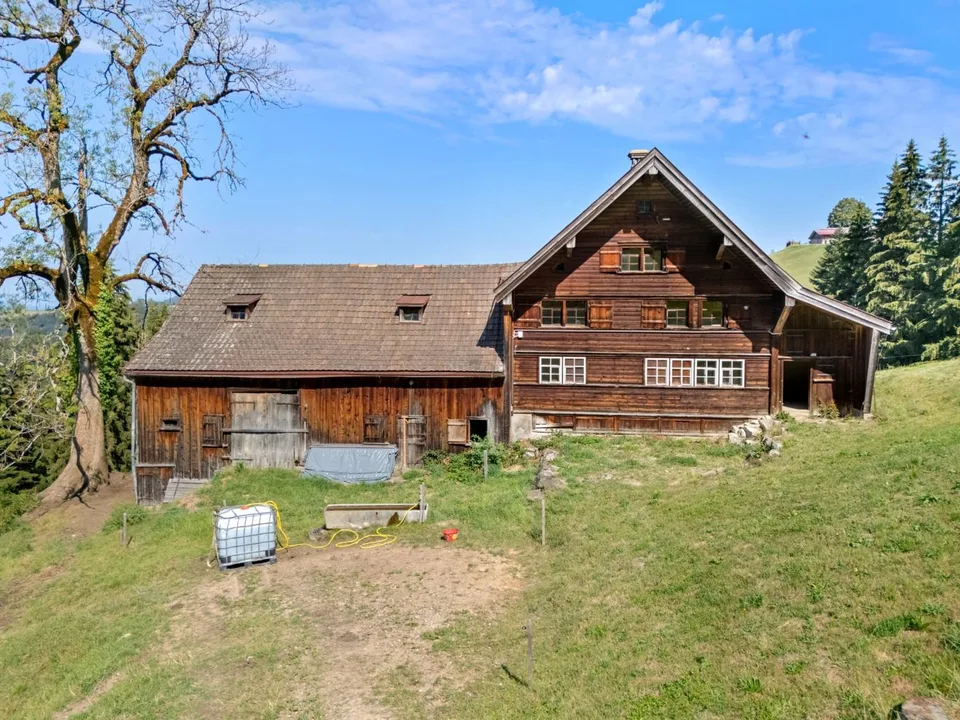 6.5 Zimmer Bauernhaus – Foto 2 von 30