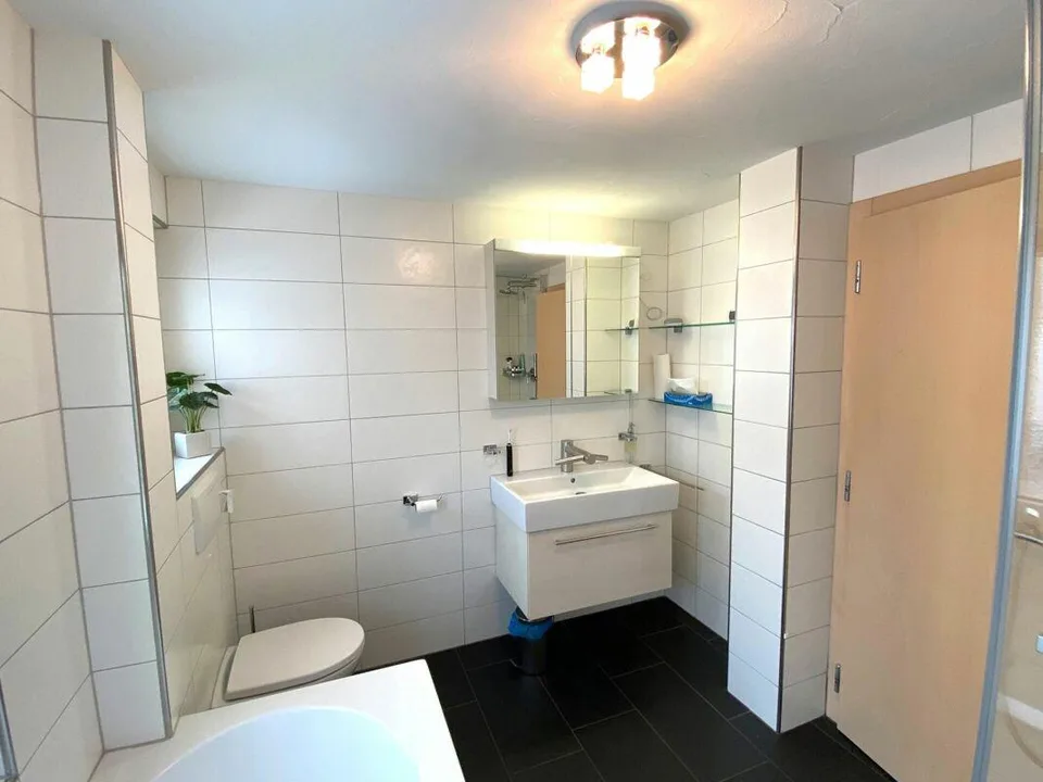 Bello Schönegg appartamento molto confortevole di 4,5 locali – foto 7 di 18