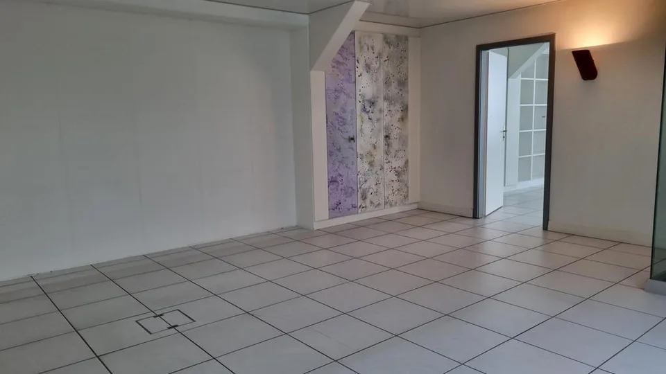 Leben und Arbeiten, Ihr grosszügiges Homeoffice auf 100m2 – photo 9 sur 12