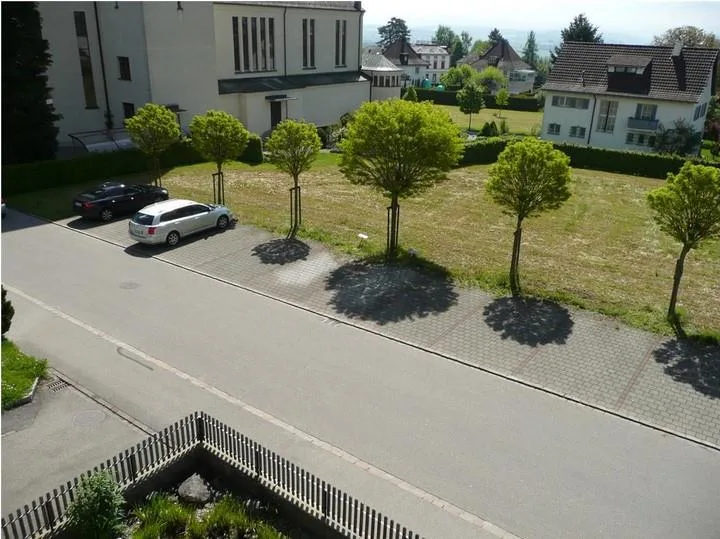 4,5 Zimmer Wohnung, Balkon, zentrale Lage