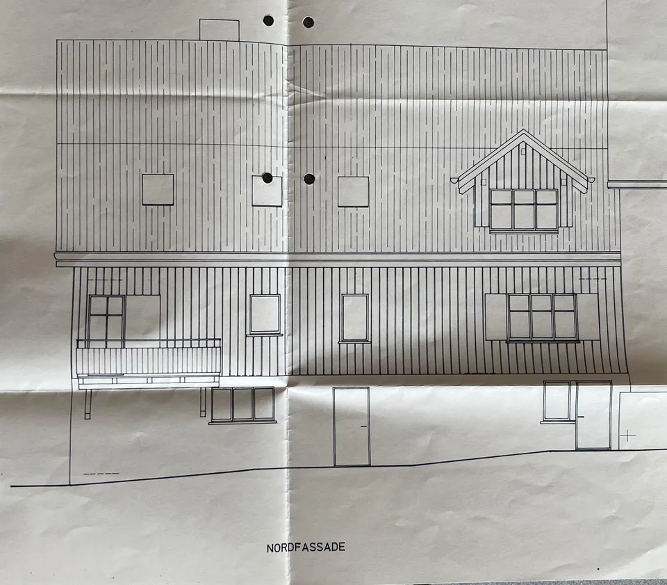 4,5 Zimmer Wohnung, Balkon, zentrale Lage