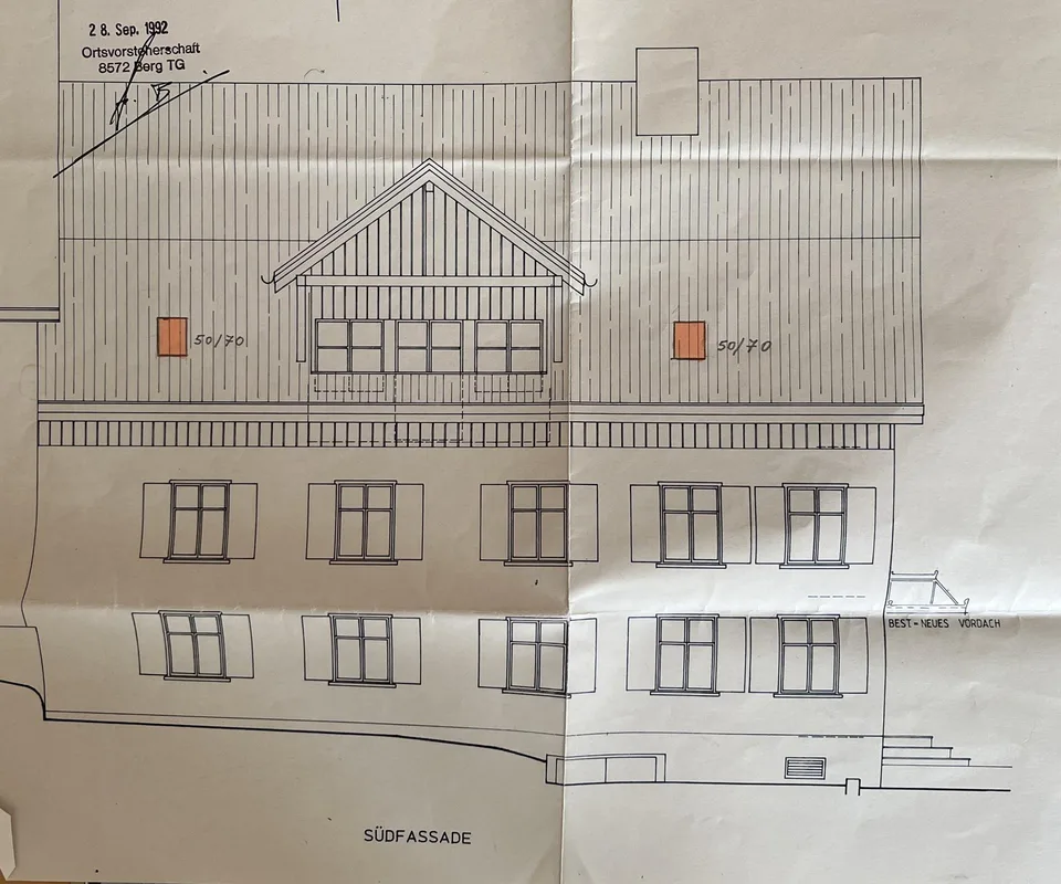4,5 Zimmer Wohnung, Balkon, zentrale Lage