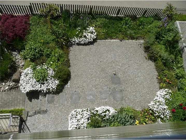 4,5 Zimmer Wohnung, Balkon, zentrale Lage