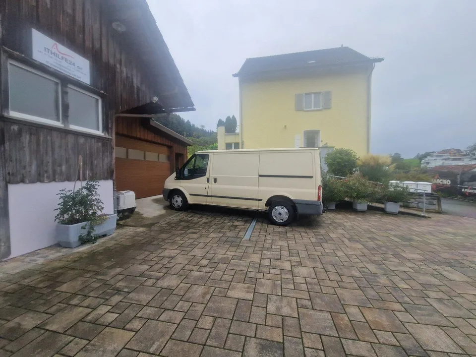 Doppelgarage mit Lager / Vorplatz in Rorschacherberg – Foto 5 von 5