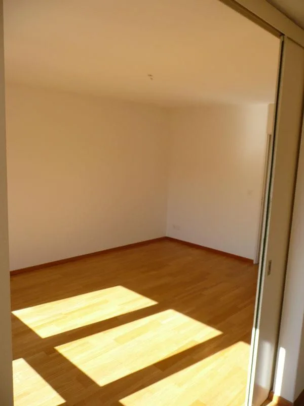 Wunderschöne Wohnung in grüner Umgebung befristet bis am 31.10.2027