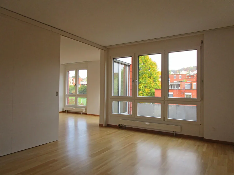 Wunderschöne Wohnung in grüner Umgebung befristet bis am 31.10.2027