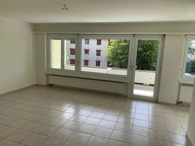 Gemütliche 1.5-Zimmer-Wohnung mit Balkon in Bachenbülach
