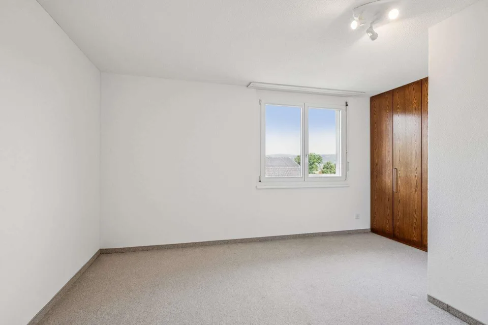 4.5-Zimmer-Reiheneckhaus im familienfreundlichen Quartier – Foto 7 von 21