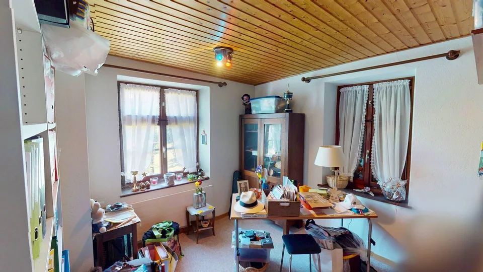 Bauernhaus mit Scheune und grossem Entwicklungspotenzial – Foto 16 von 29