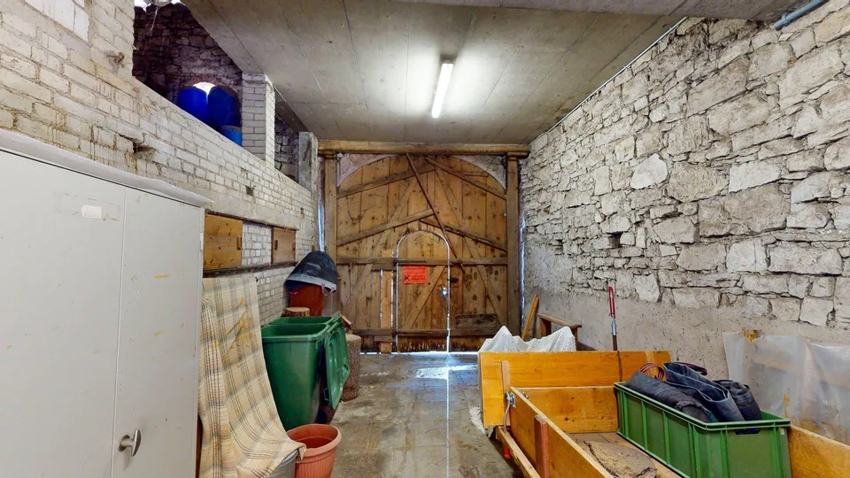 Bauernhaus mit Scheune und grossem Entwicklungspotenzial – Foto 26 von 29