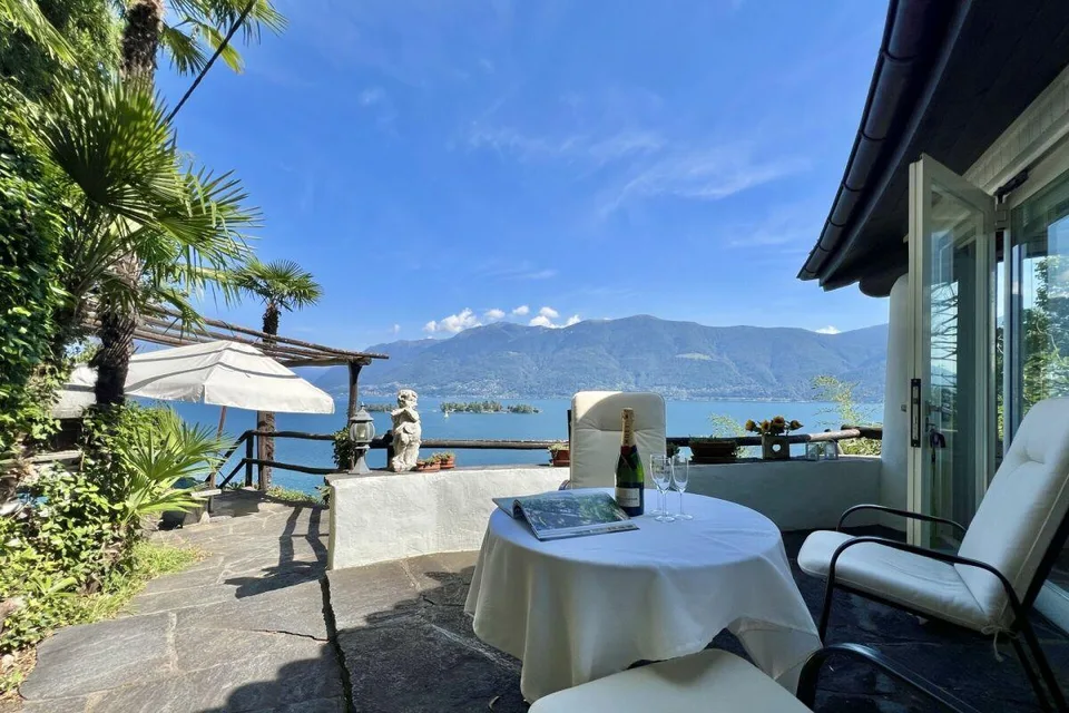 Häuschen mit herrlicher Seesicht, Privatstrand und vielen "Stufen ... – foto 4 di 30