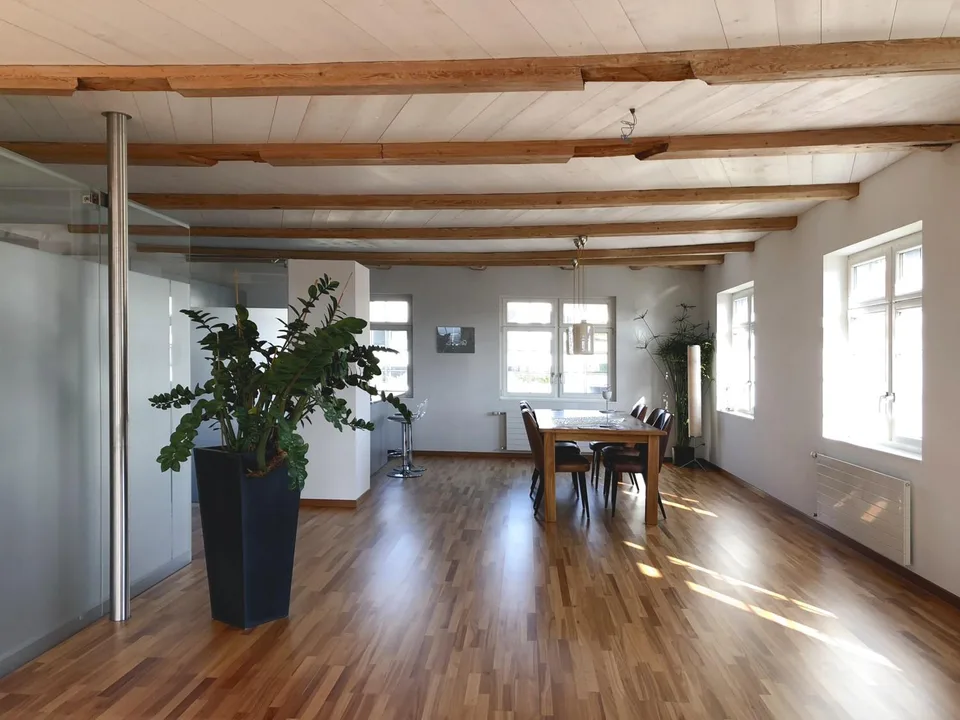 Exklusives Wohnen im historischen Riegelbau in Andwil SG