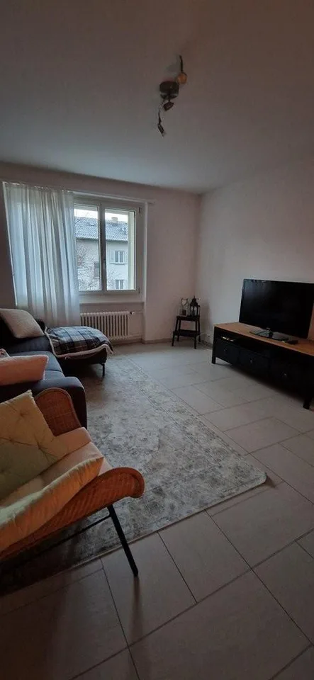 Zentrales modernes Wohnen in Tageslicht durchfluteten Wohnung – Foto 5 von 6