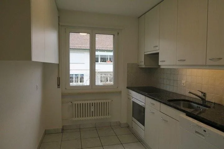grosszügige 4-Zimmerwohnung in ländlicher Umgebung