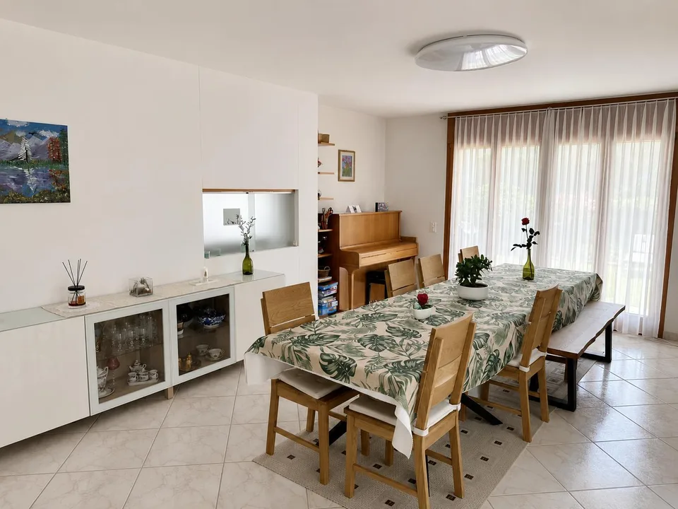Ampia villa immersa nel verde a Vaglio – photo 11 of 17