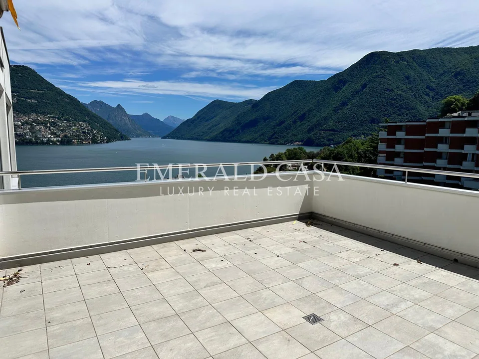 Appartamento con vista lago mozzafiato – Foto 5 von 6