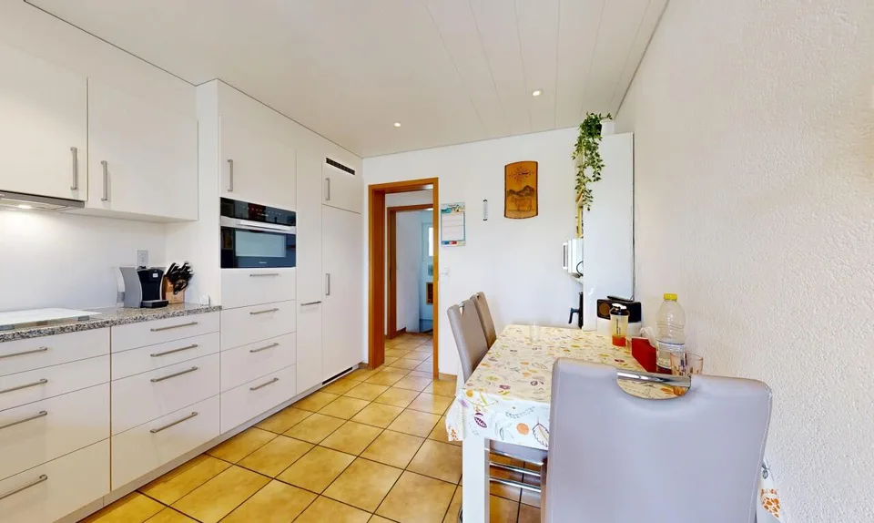 Ampia casa unifamiliare di 5 locali con grande terreno e vista panoramica – foto 5 di 11
