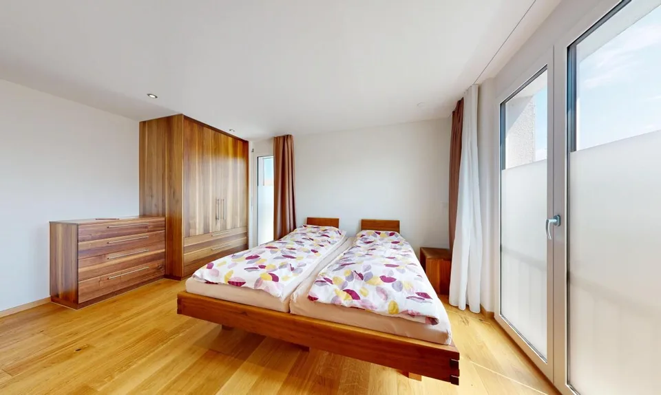 Top gepflegtes 7-Zimmer-EFH mit separatem Studio und grossem Umschwung – Foto 8 von 11