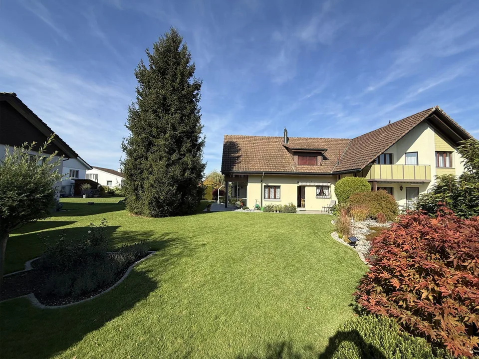Gepflegtes Einfamilienhaus mit Traumgarten in ruhiger Sackgasse – photo 7 sur 16