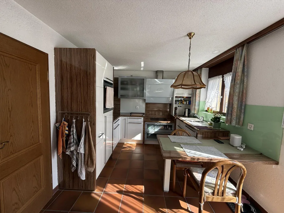 Gepflegtes Einfamilienhaus mit Traumgarten in ruhiger Sackgasse – photo 10 sur 16