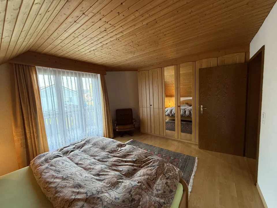 Gepflegtes Einfamilienhaus mit Traumgarten in ruhiger Sackgasse – photo 11 sur 16